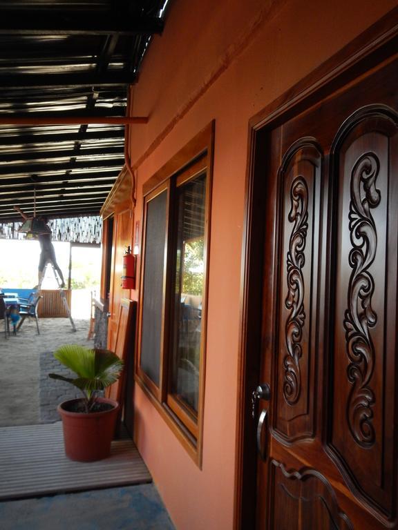 Hospedaje Casa Soleil Puerto Villamil Luaran gambar